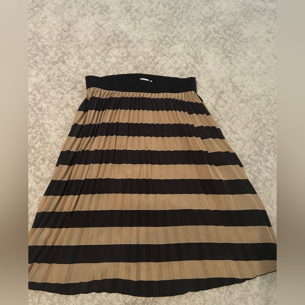 Lularoe Striped Black and Tan Pleated Jill Skirt